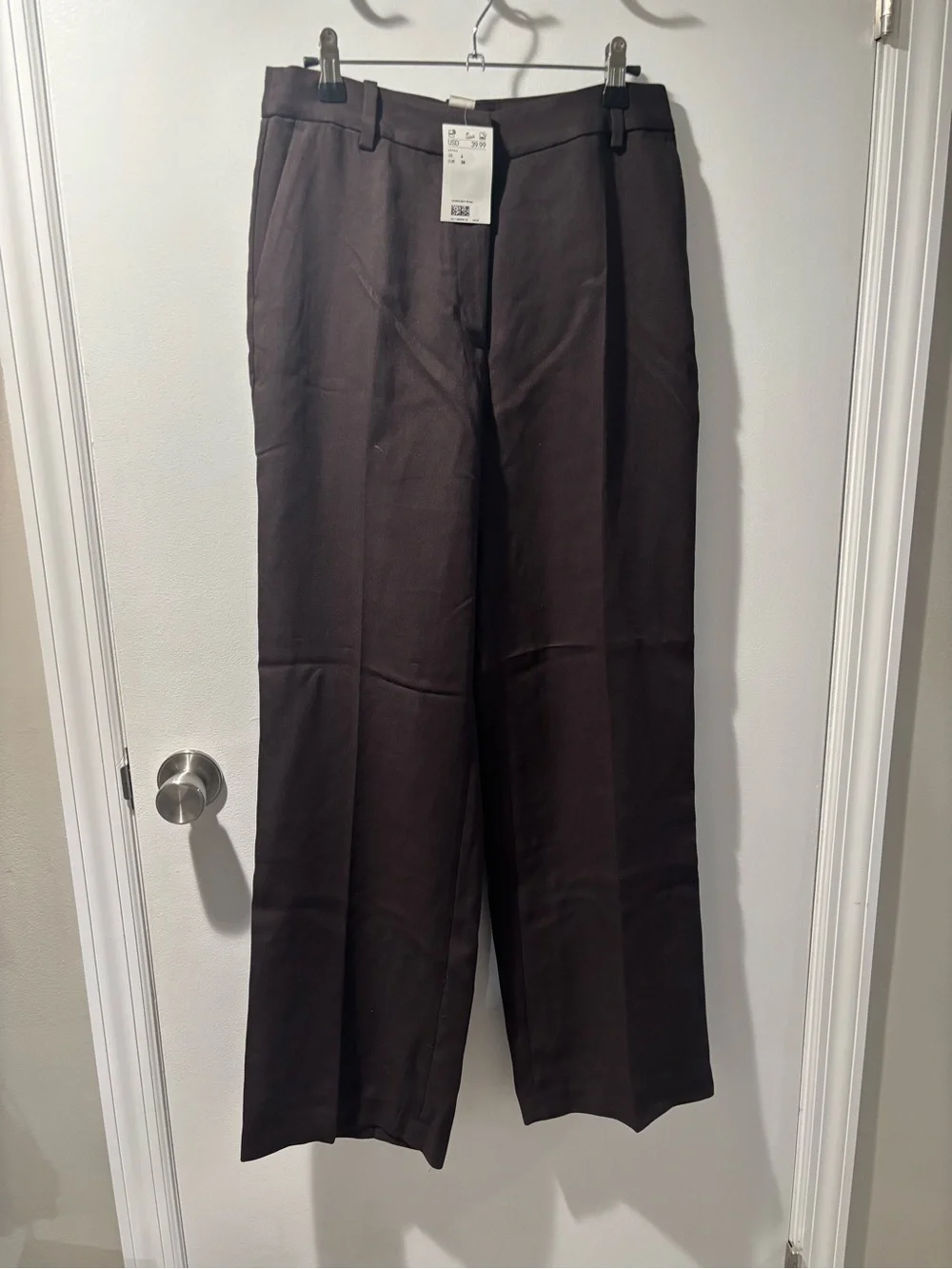 NWT H&M Women’s Dark Brown Pants polyester blend but look & feel more like linen